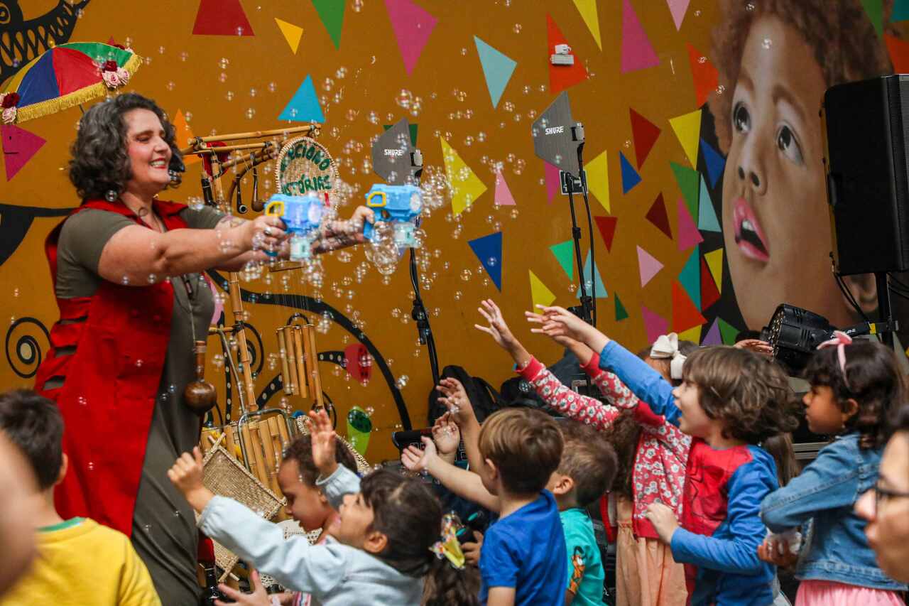 29_08_Descontorno_Veronica-Manevy_-200_Easy-Resize.com_ Notícias