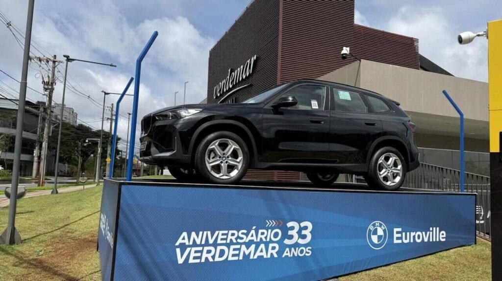 Verdemar completa 33 anos e presenteia clientes com sorteio de três BMWs X 1 20i GP, novos produtos e ofertas