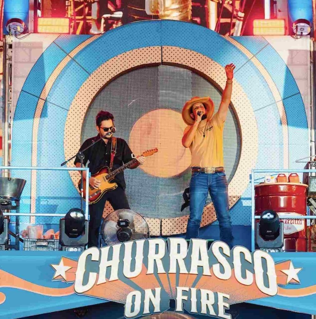 Belo Horizonte irá receber o Churrasco On Fire, evento gastronômico e musical da dupla Fernando e Sorocaba, no dia 28 de março