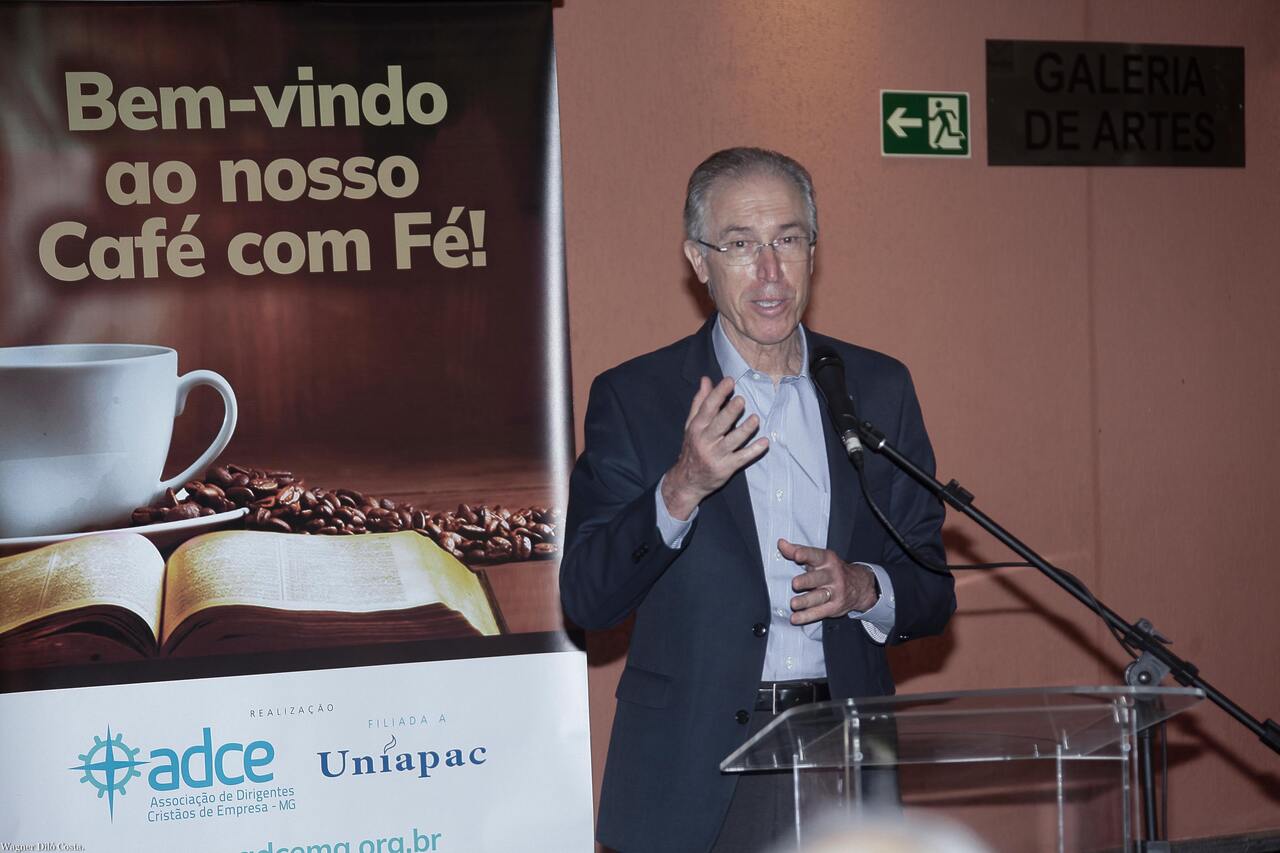 Cafe-com-Fe-ADCE-MG_Easy-Resize.com_ Notícias