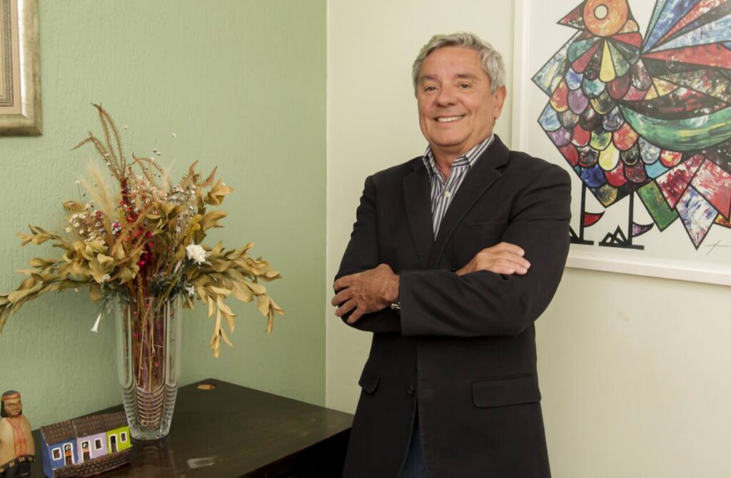 Dr.-Helder-Menezes_Easy-Resize.com_-1024x670 Longevidade em alta redefine o envelhecimento e impulsiona busca por naturalidade estética