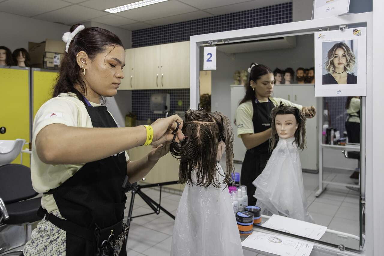 Senac-Cabeleireiro-Genilton-Elias_Easy-Resize.com_ Notícias