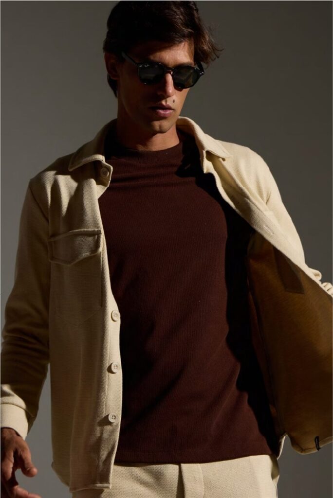 VORR-Rai-769zes-Foto-Weber-Padua3_Easy-Resize.com_-684x1024 Vörr lança Raízes e revisita suas origens no inverno 2026