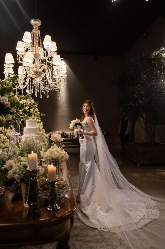 WhatsApp-Image-2026-02-26-at-21.21.22_Easy-Resize.com_-682x1024 Casamento em alta - 4 dicas para escolher o vestido de noiva ideal para cada tipo de cerimônia