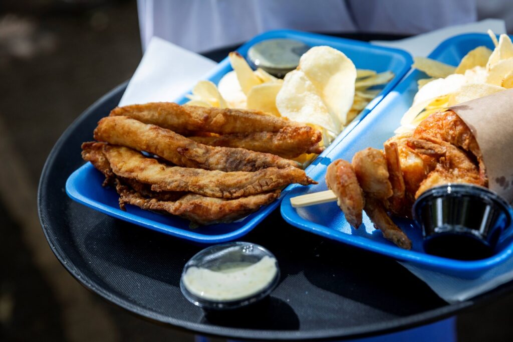 Victor-Schwaner_Easy-Resize.com_-1024x682 Feirinha Aproxima ocupa a Casa Fiat de Cultura neste sábado (11) com edição que une gastronomia e arte