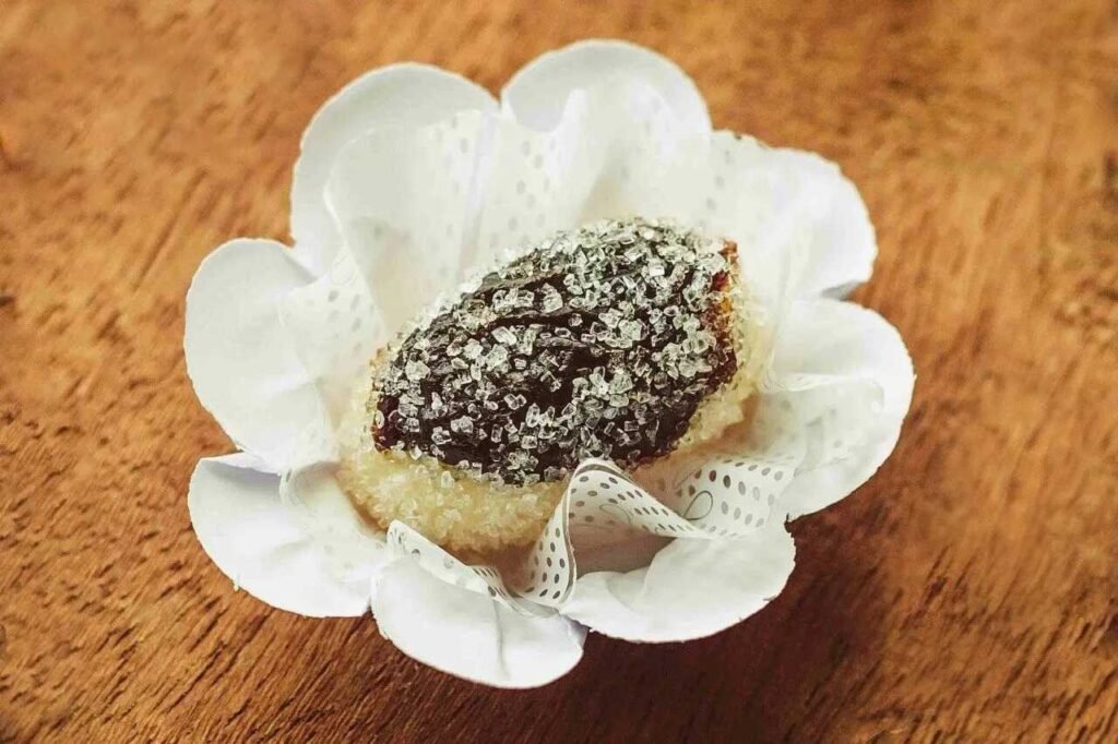 Conheça a história da sobremesa olho de sogra