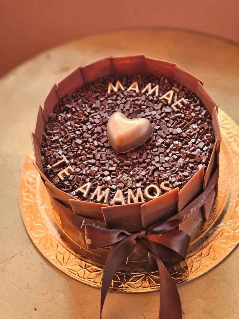Fofissimo-torta_Divulgacao_Easy-Resize.com_-768x1024 Dia das Mães: quatro locais para encomendar sobremesas no DiamondMall