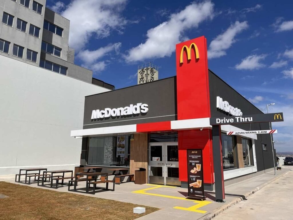 McDonald’s inaugura unidade na Raja Gabáglia, em Belo Horizonte