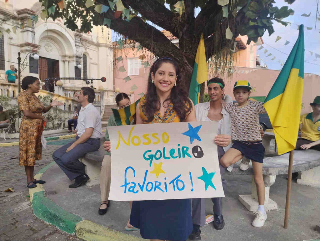 Isabela-Dias-nos-bastidores_Easy-Resize.com_-1024x770 Em ritmo de Copa, Isabela Dias, atriz de ‘Brasil 70’, da Netflix, fala sobre experiências com o evento e sucesso da série