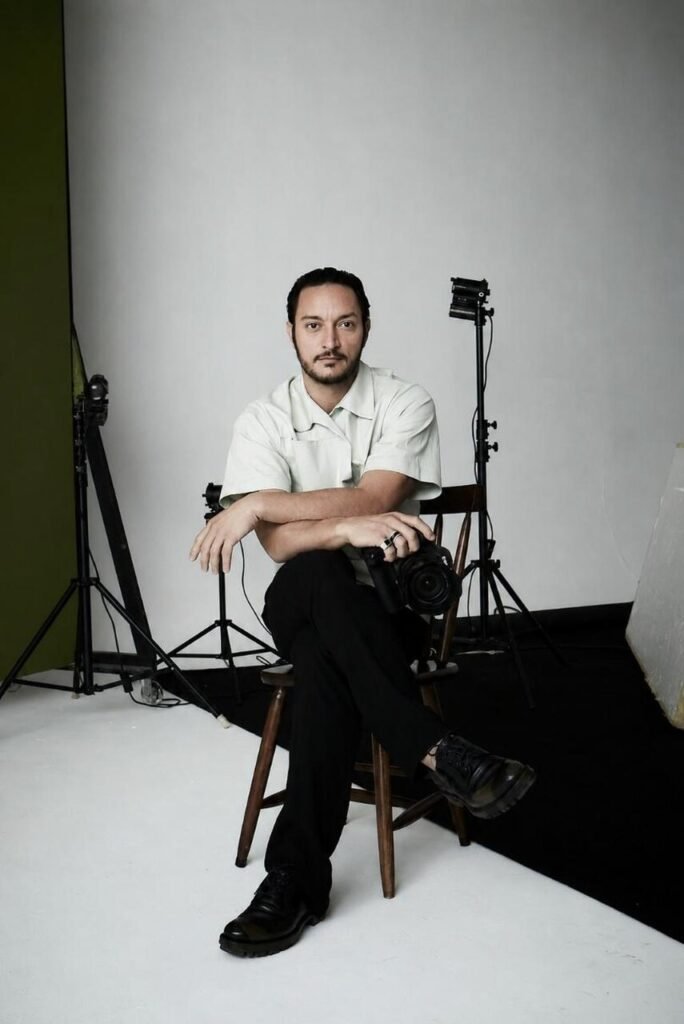 Protagonista de sucessos da TV e do streaming, Alan Souza Lima ministra palestra exclusiva no Espaço Cênico Rick Alves