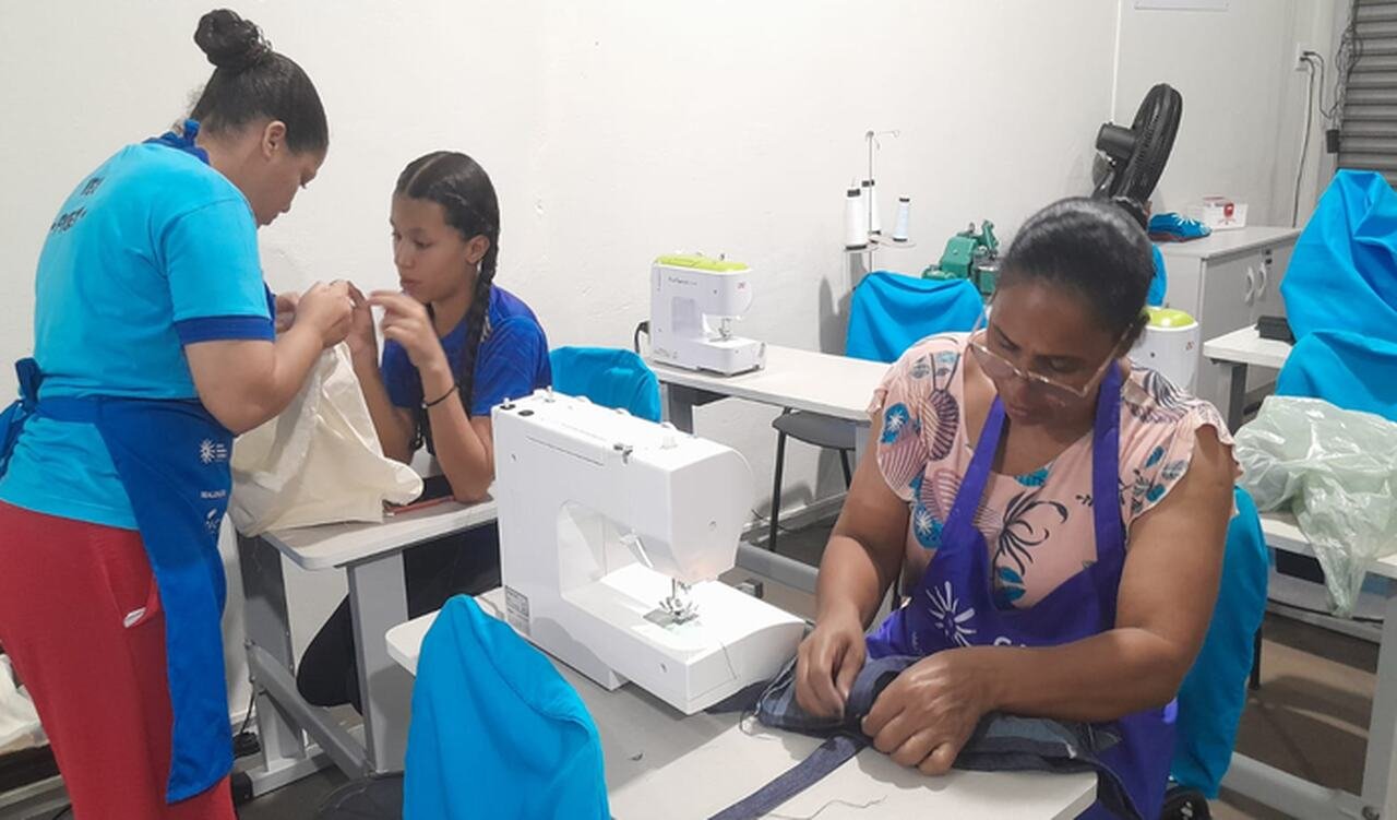 Casa de Cultura J. Mendes abre inscrições para cursos gratuitos de Artes Visuais e Design de Moda em Ouro Preto