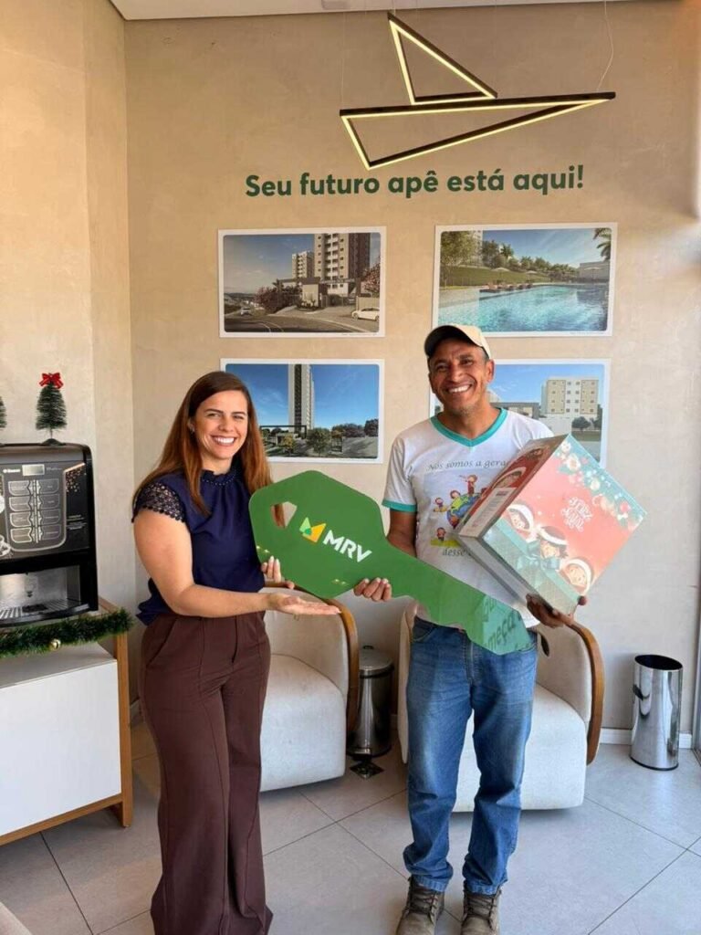 Mercado imobiliário atrai profissionais de diferentes áreas e amplia a diversidade na corretagem – MRV está com 20 vagas na área 