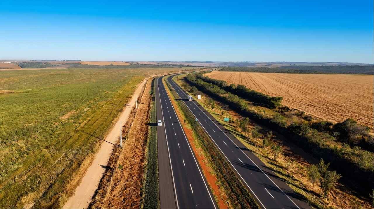 Antes da chuva chegar: Via Cristais reforça manutenção da BR-040