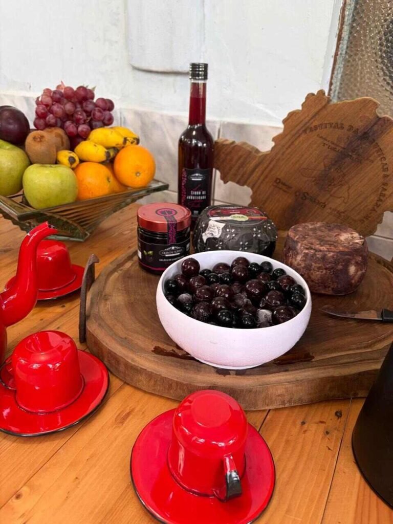 Café com Jabuticaba leva tradição, gastronomia e memória de Sabará para cidades da Região Metropolitana de Belo Horizonte