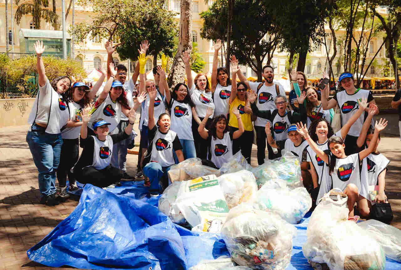 19/09 – Dia Mundial da Limpeza: Belo Horizonte recebe mutirão com a ação “Seja os 5% que vão transformar o mundo”