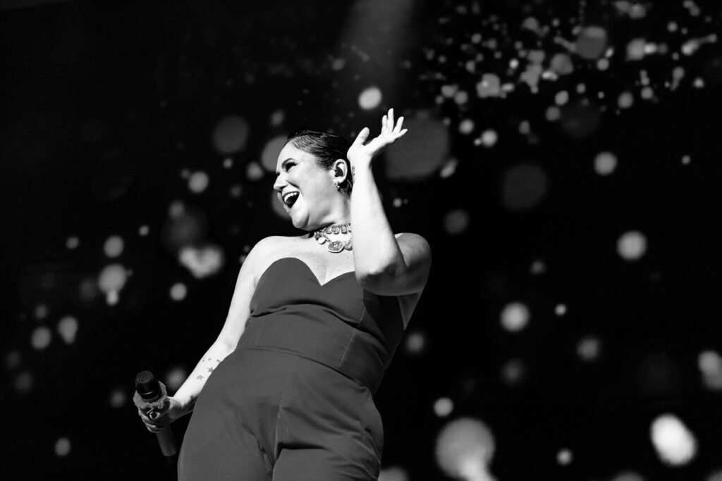 Maria Rita apresenta “Redescobrir Vol. 2” nesta sexta-feira no Arena Hall, em BH