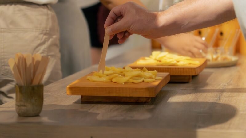 Confraria Mineira do Queijo Artesanal debate o protagonismo da mulher na produção queijeira