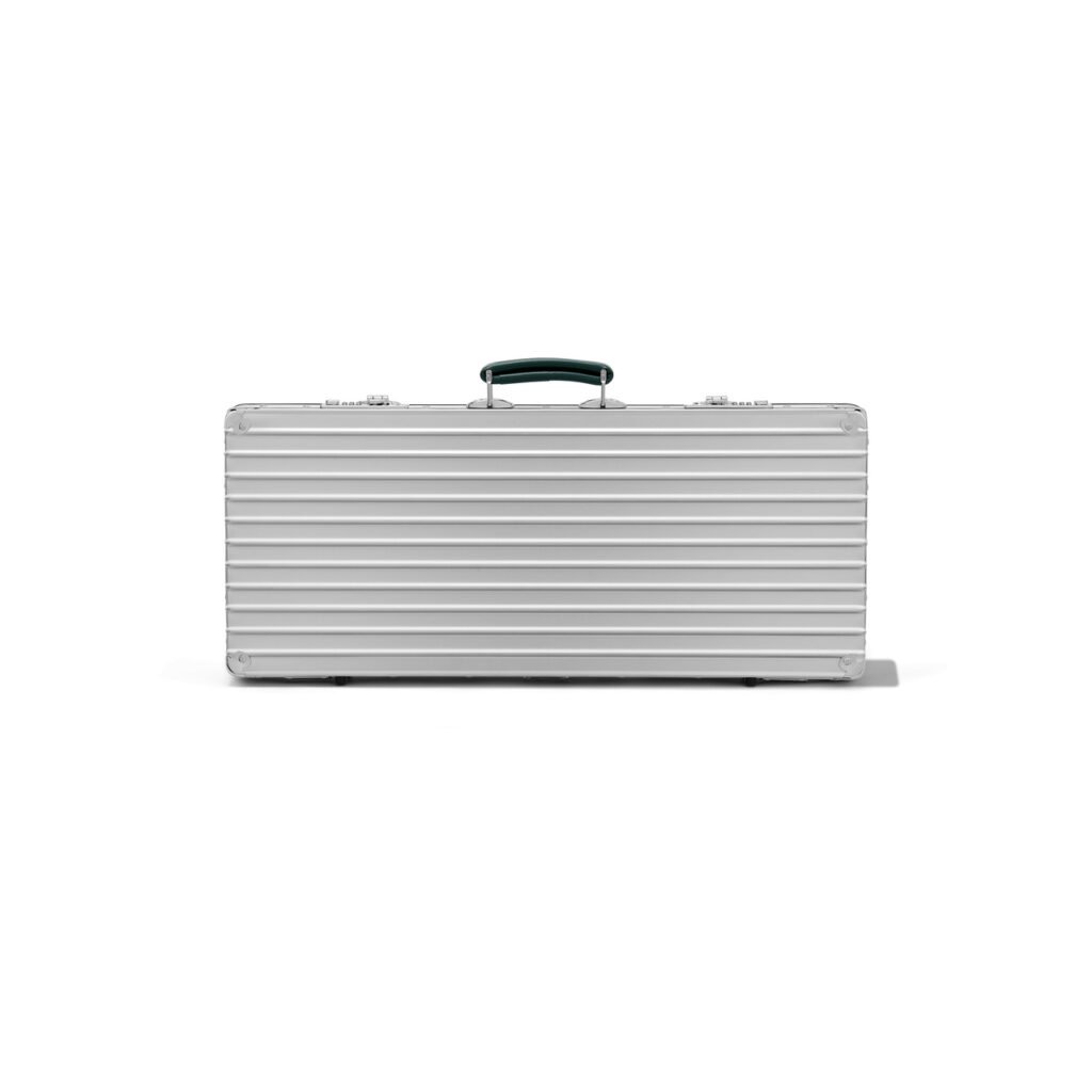 RIMOWA-Faber-Castell-Artist-Case-Silver-PDP-F_Easy-Resize.com_-1024x1024 RIMOWA e Faber-Castell apresentam artist case que celebra a força da criatividade