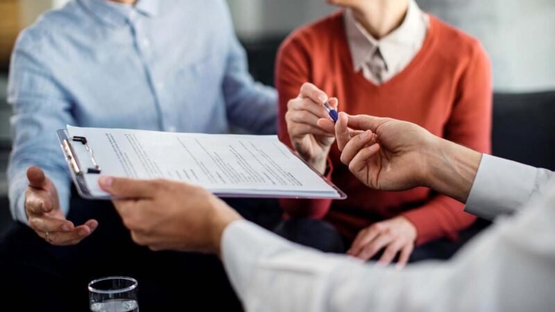 Universidade corporativa da CMI/Secovi-MG oferece cursos sobre comunicação em vendas e segurança na locação de imóveis