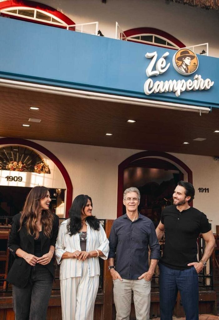 WhatsApp-Image-2026-10-16-at-12.05.02_Easy-Resize.com_-702x1024 Restaurante Zé Campeiro completa 30 anos, reinventa sua marca e apresenta operação à la carte, novidade nas noites de Belo Horizonte